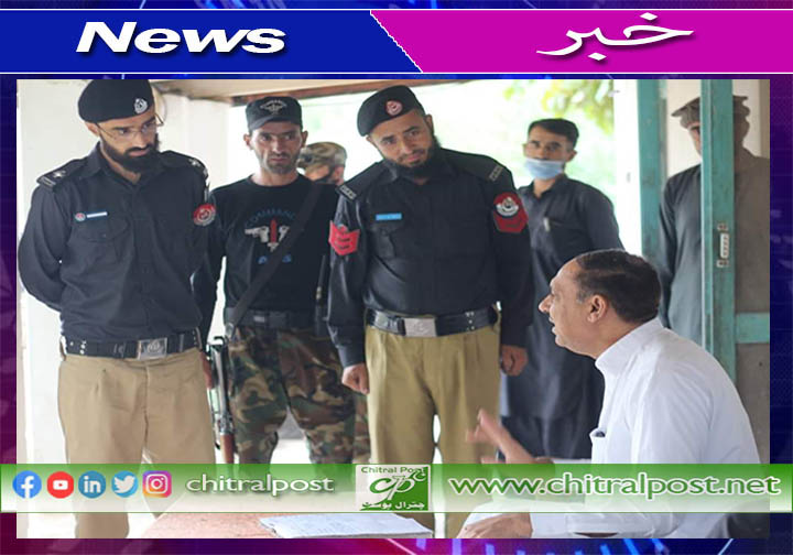 ڈی پی اواپر چترال نذیر خان کا پولیس پوسٹ گرین لشٹ کا اچانک دورہ/سیکورٹی امور سخت کرنے کی ہدایت
